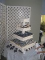 2010 10 23 - 300 Cupcake Wedding